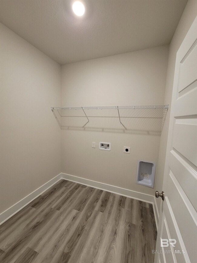 Building Photo - 1045 Hayward Lp