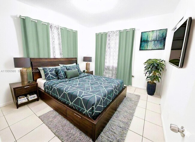 Building Photo - 3041 NW 52nd St