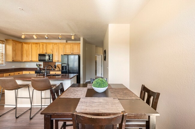 Building Photo - 15460 Canyon Gulch Ln