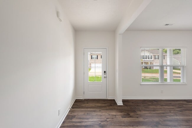 Building Photo - 364 Hayley Marie Ln