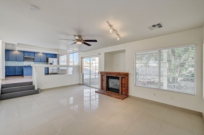 Building Photo - Tri-Level Home with Pool & Spa in Henderson, 89074