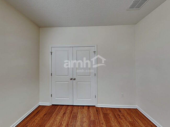 Building Photo - 8178 Radican Rd