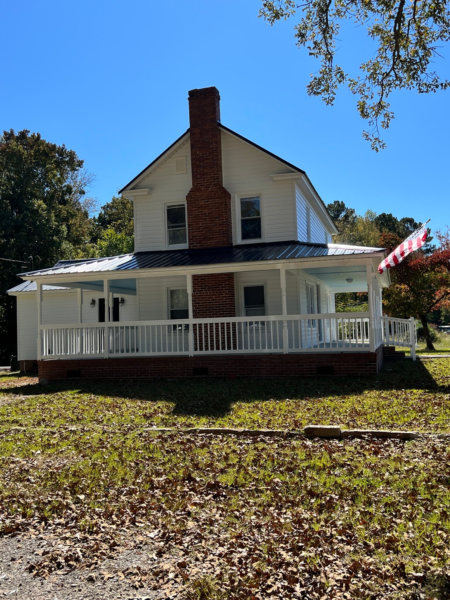Side of House - 61 Flat Swamp Rd