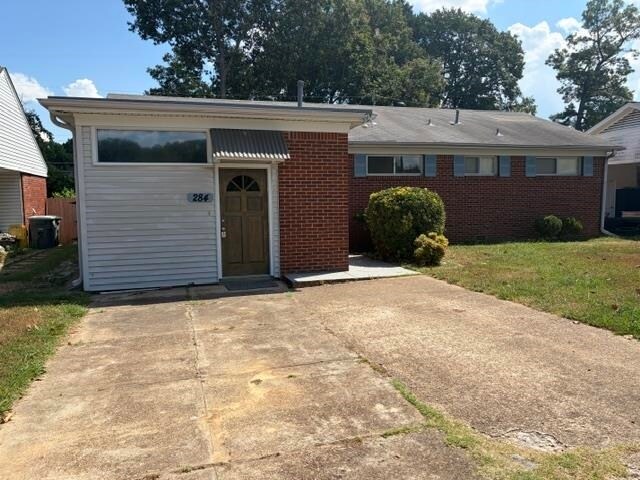 Building Photo - 284 N Yates Rd