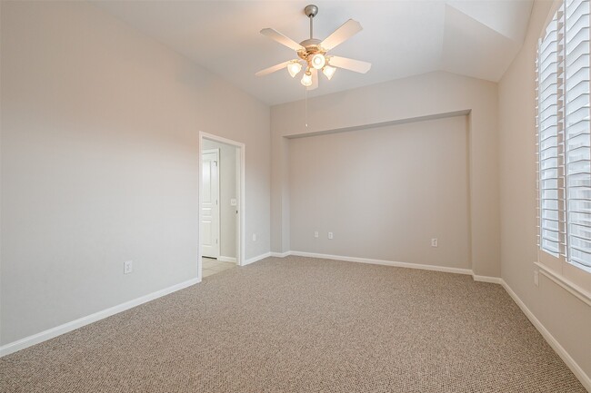 Building Photo - 9718 Catalina Leaf Ln
