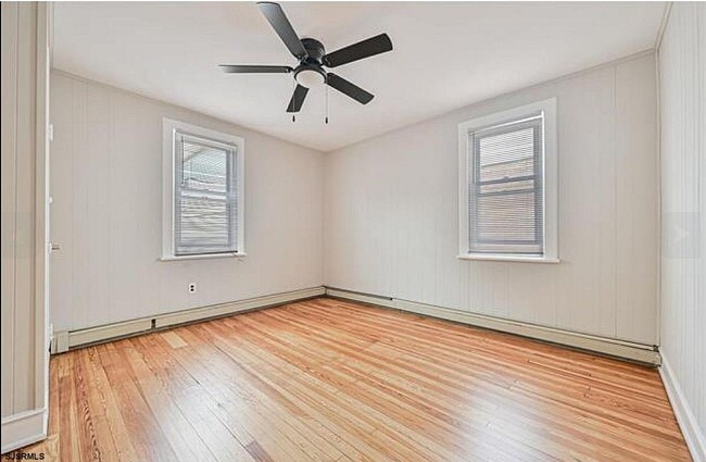 Building Photo - 126 N Harvard Ave