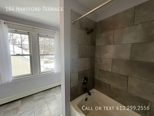 Building Photo - 184 Hartford Terrace