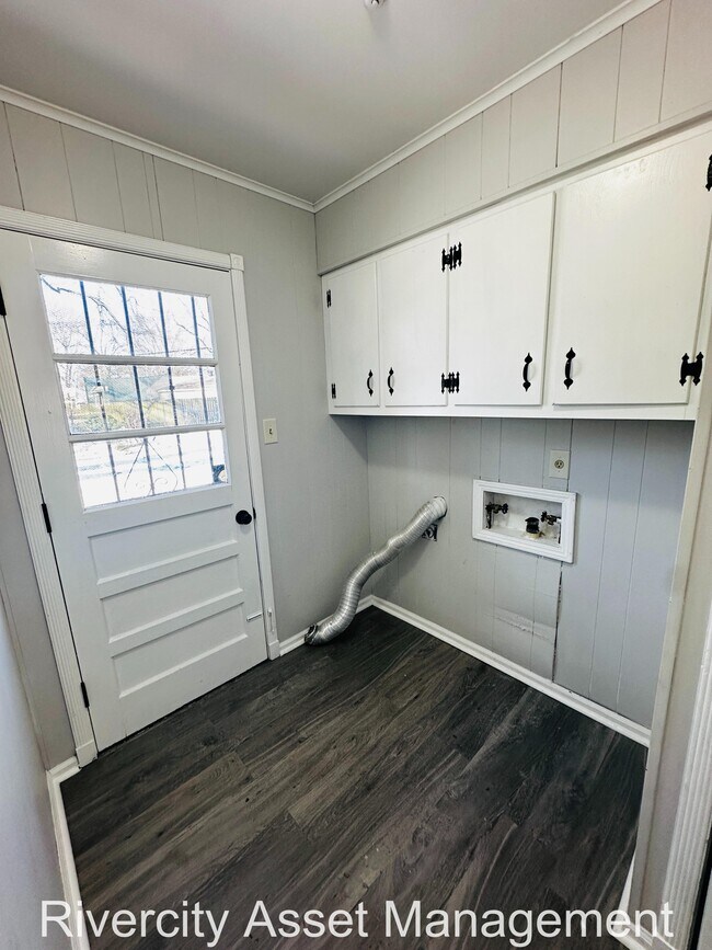 Building Photo - 5453 Fincastle Cove