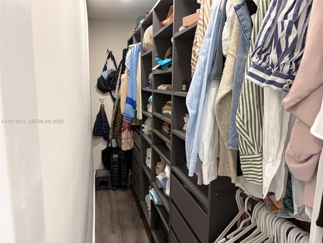 Building Photo - 3690 NE 167th St