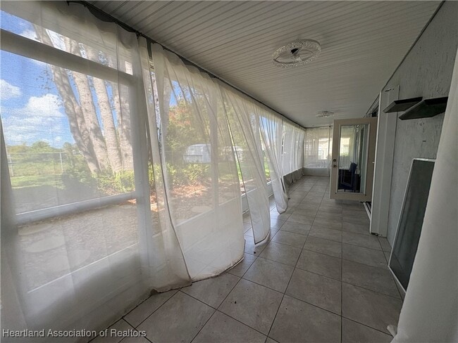 Building Photo - 4704 Mercado Dr