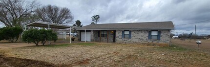 Building Photo - 25 Windsong Ln