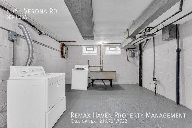 Building Photo - 4061 Verona Rd