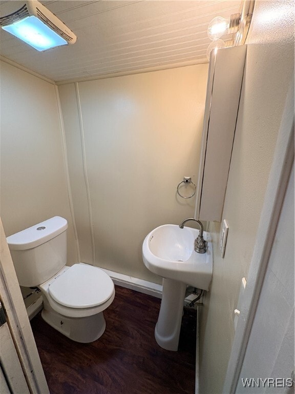 Building Photo - 201 Lemon St