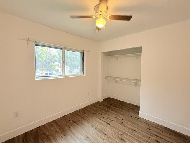Building Photo - 3 BR / 2 BA Completely Remodeled Home