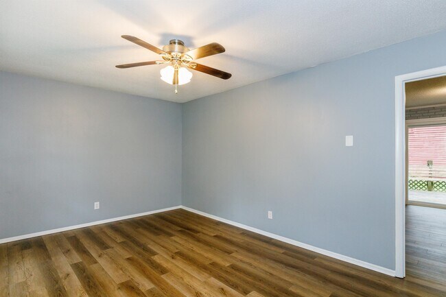 Building Photo - 1009 Springview Trail