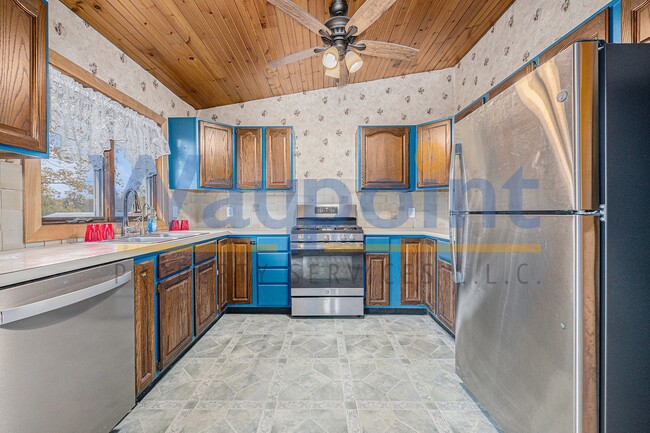 Building Photo - 4340 Brown Rd