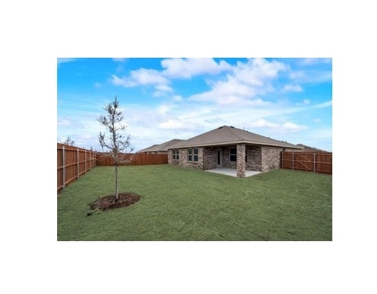 Large Backyard - 1131 Elijah Way