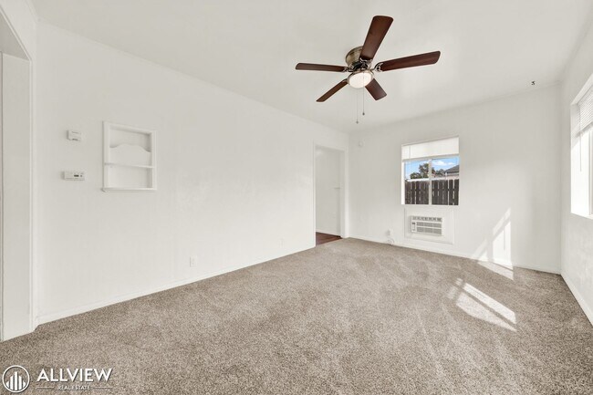 Building Photo - Charming 3 Bed/1 Bath El Cajon Home with Spacious Yard