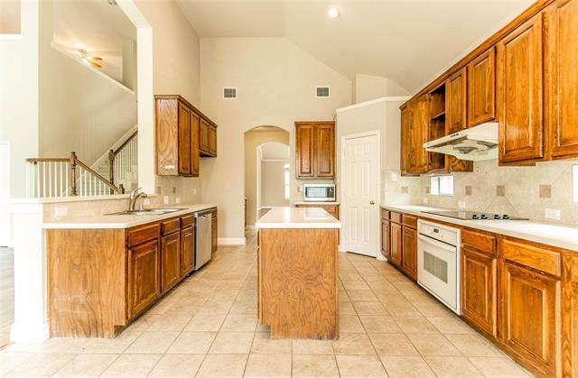Building Photo - 310 Greenfield Dr