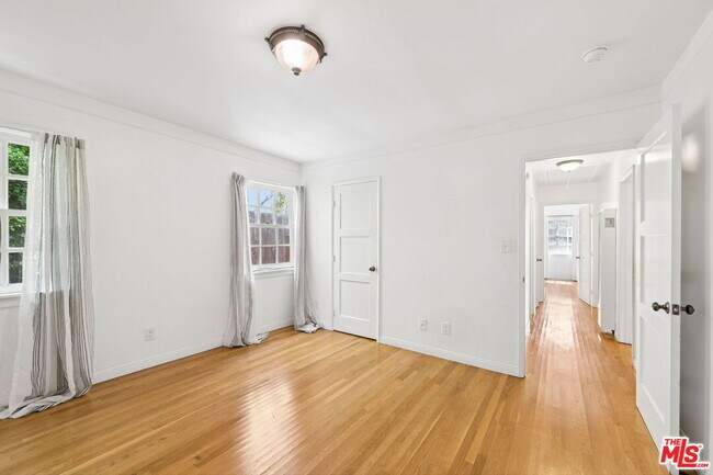 Building Photo - 1377 Appleton Way
