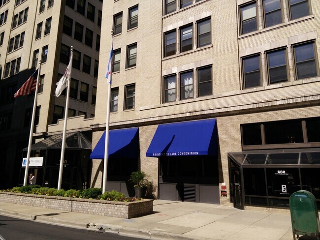 Building Photo - 640 S Federal St