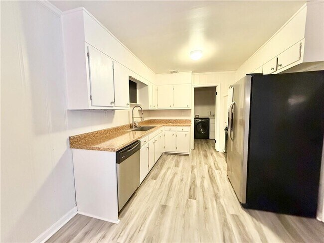 Building Photo - 3463 Canadian Way