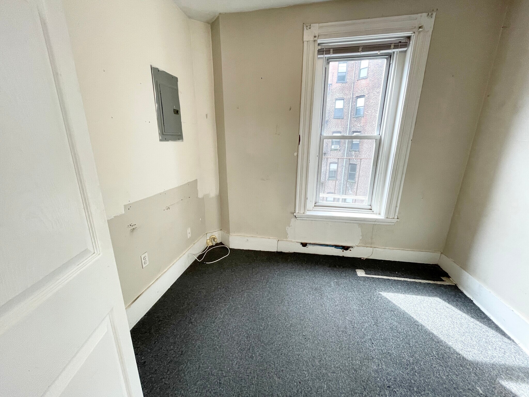 Building Photo - 76 Saint Stephen St