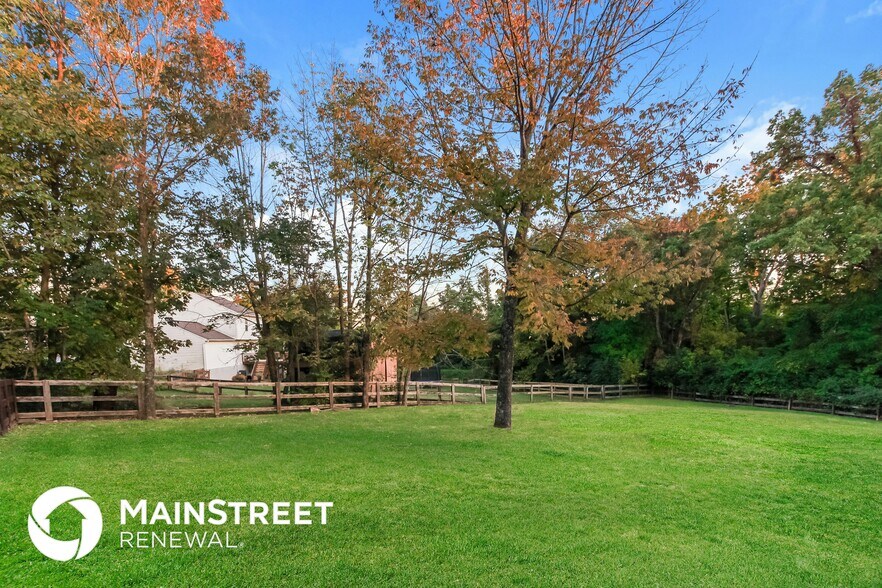 Building Photo - 241 Owl Overlook