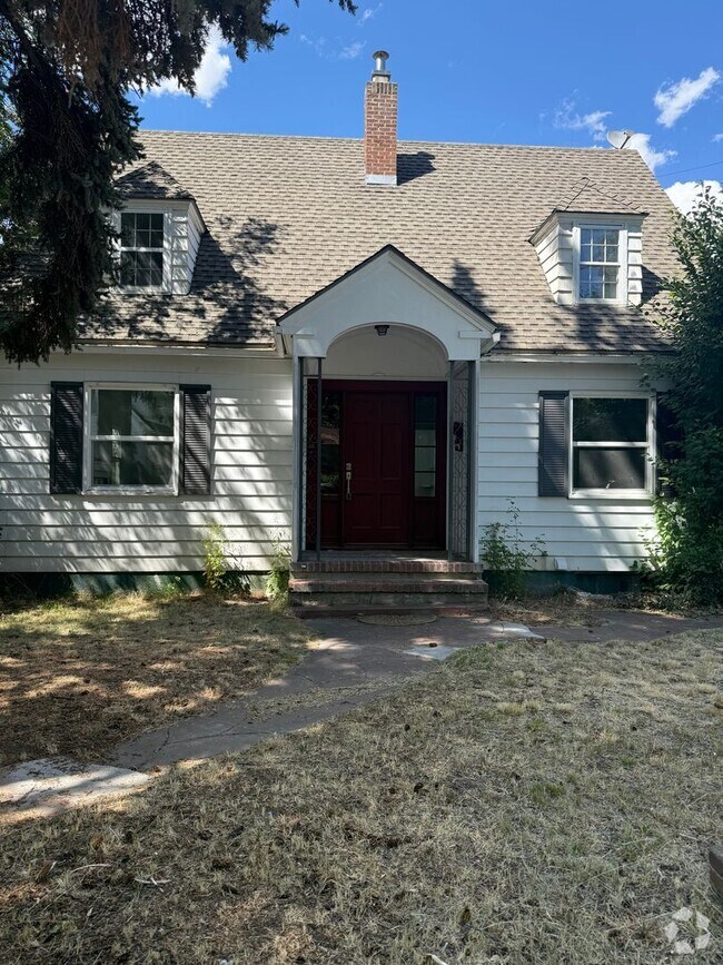 Building Photo - Beautiful 4 bed 3 bath