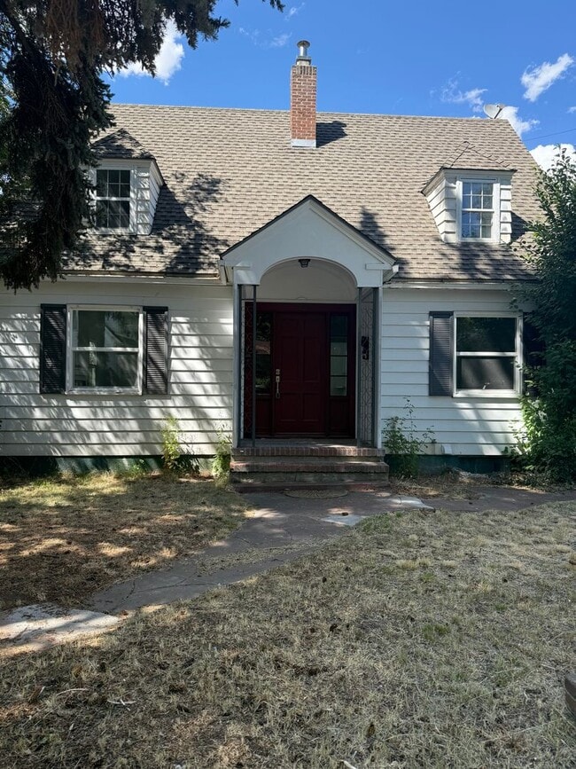 Building Photo - Beautiful 4 bed 3 bath