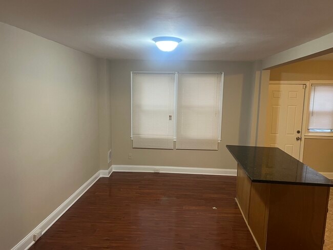 Building Photo - 44X Random Rd