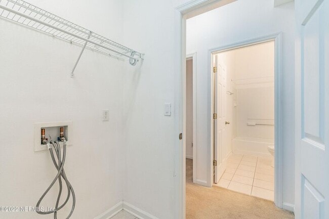 Building Photo - 5737 Parkstone Crossing Dr