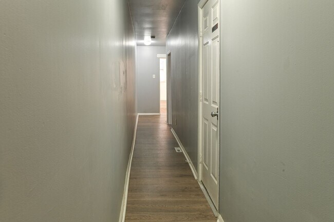 Building Photo - 1828-1830 N 3rd St