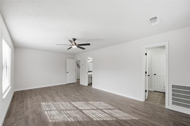 Building Photo - 5028 Groom Ln