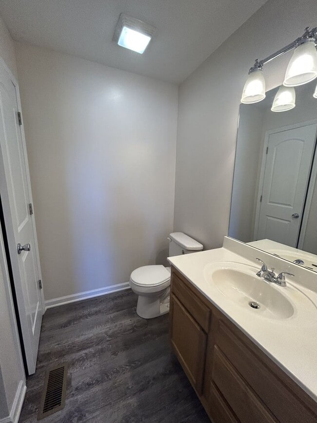 Building Photo - 3 Bedroom | 2 Bathroom Home Near TTU