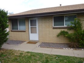 Building Photo - 720 Miller Ct