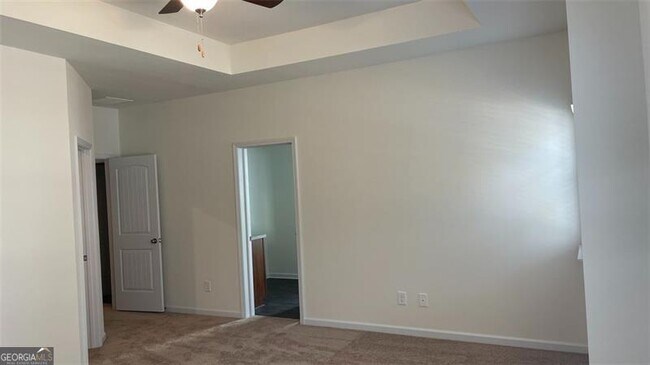 Building Photo - 135 Bryon Ln