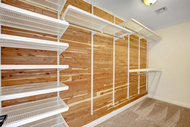 Building Photo - Incredible Single Story Southern Highlands...