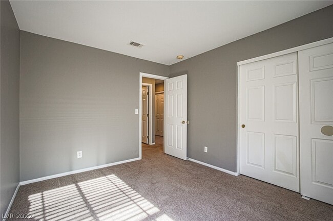 Building Photo - 1917 Crystal Glen Ct