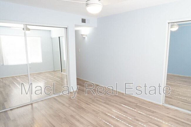 Building Photo - 10115 E Mountain View Rd