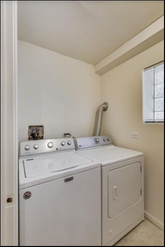 Building Photo - 2817 N Damen Ave