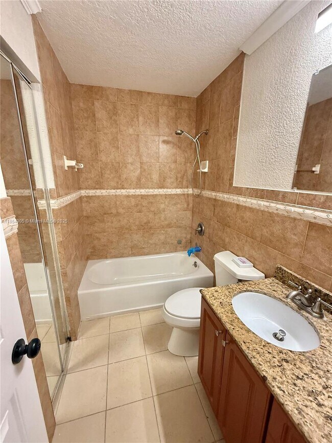 Building Photo - 17515 NW 67th Ct