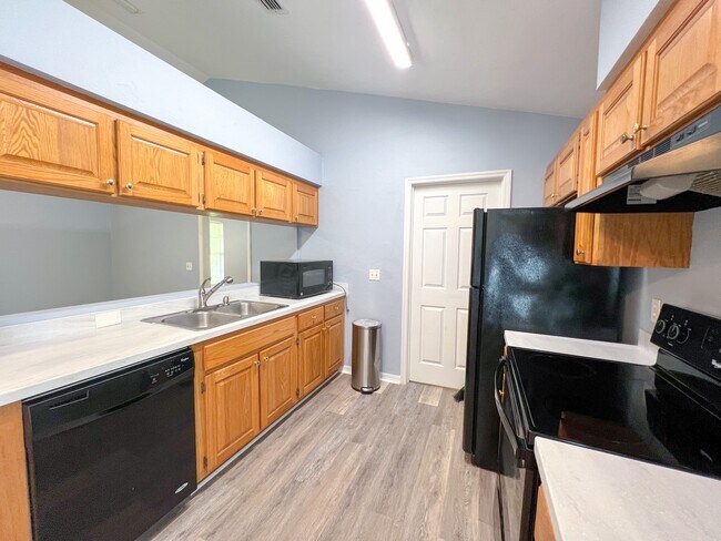 Building Photo - 24535 NW 189th Ave