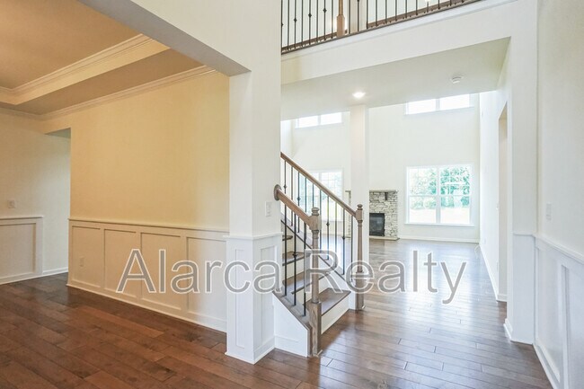 Building Photo - 12824 Hindcross Dr