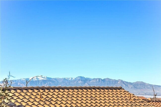 Building Photo - 2219 Bannerwood St