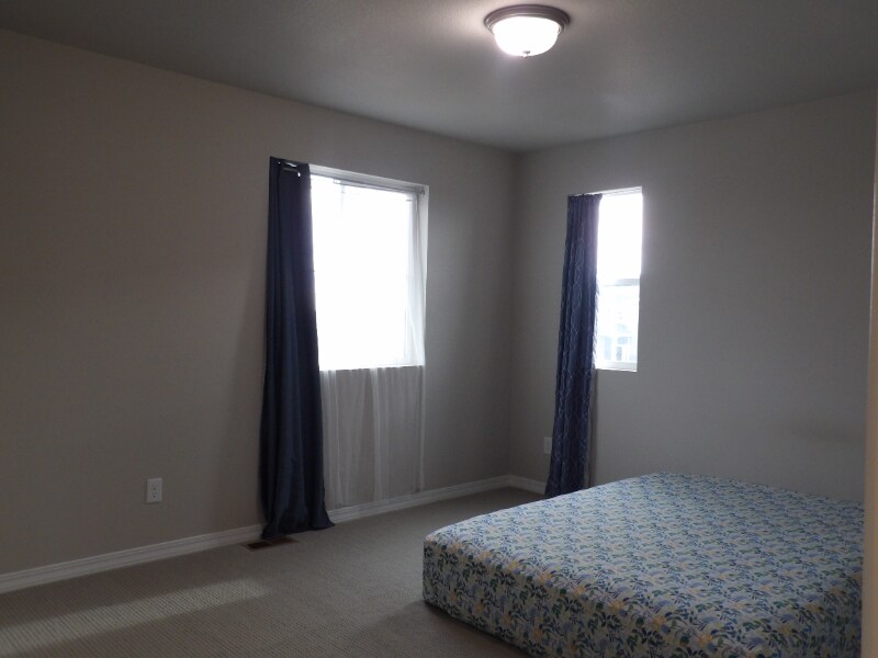 Building Photo - 10722 Rolling Mesa Dr