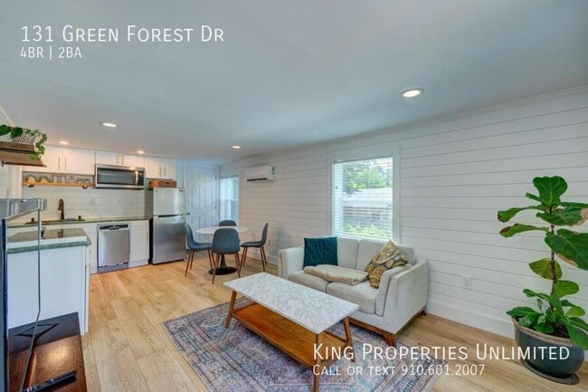 Building Photo - 131 Green Forest Dr