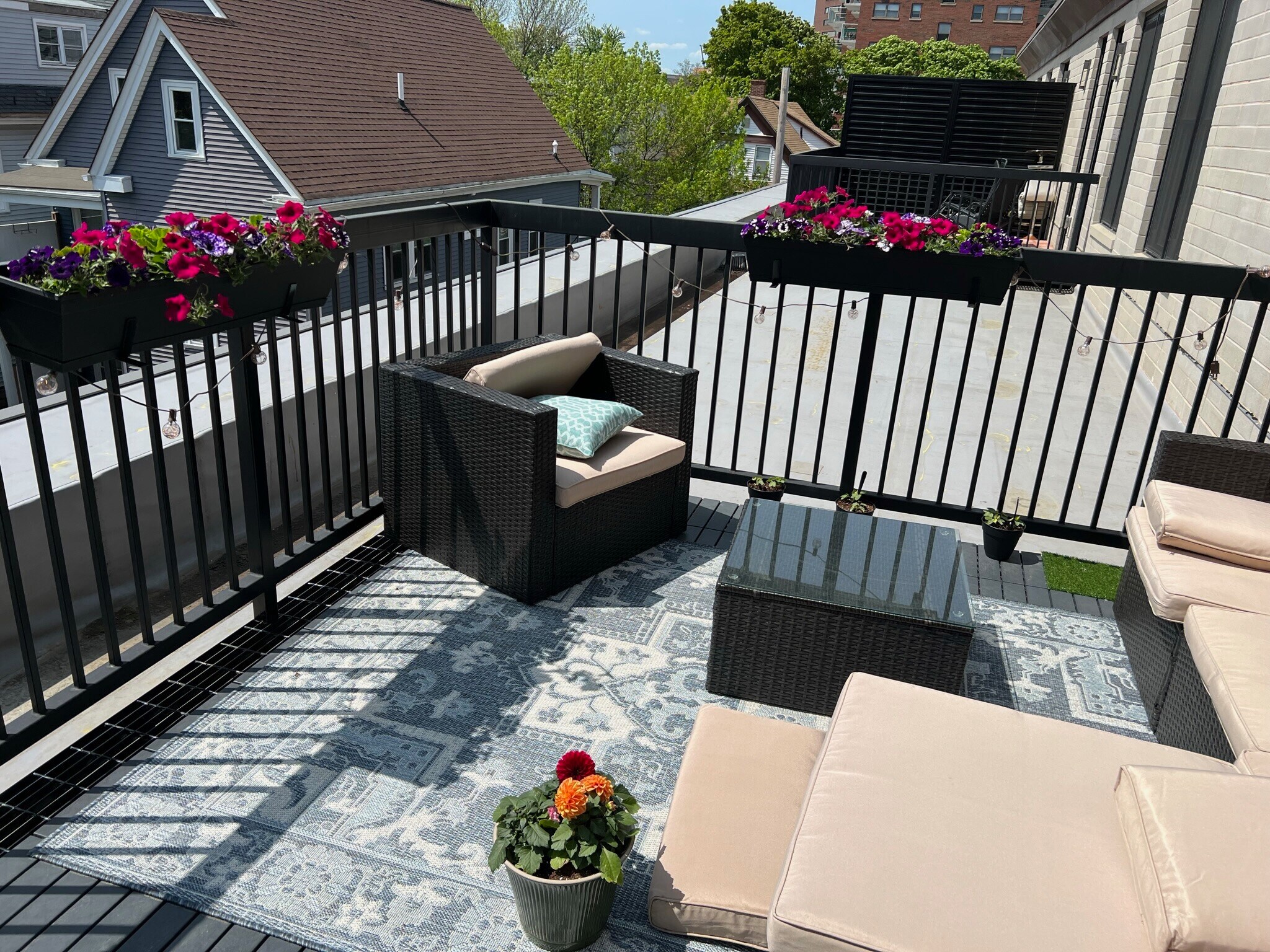 Building Photo - 418 McGrath Hwy