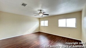 Building Photo - 8018 Chestnut Gate Dr