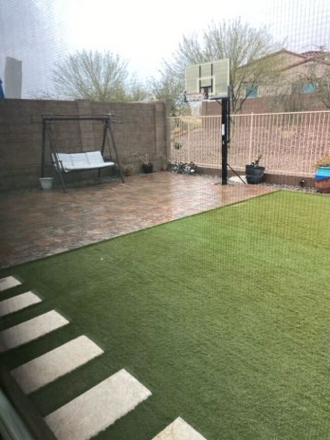 Building Photo - STUNNING NEWER HOME- GATED